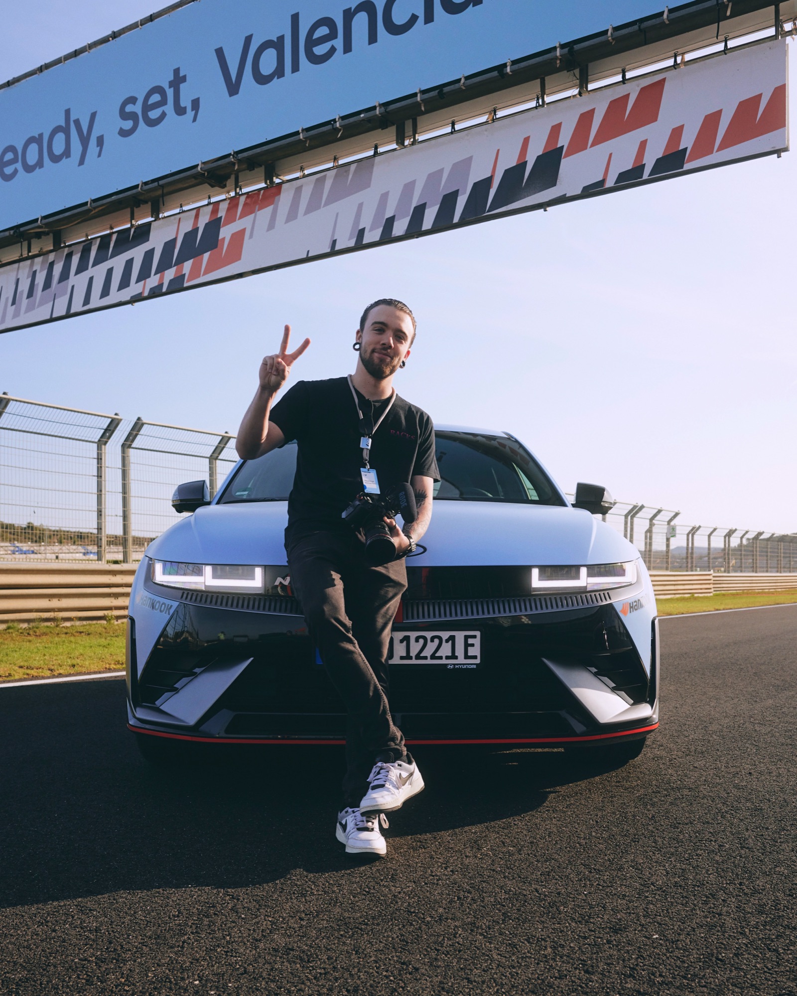 Con un Hyundai Ioniq N en el circuito de Valencia